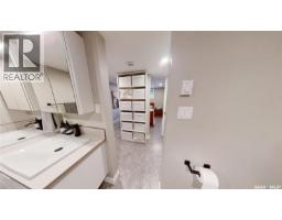 24 Hahn Crescent, Kindersley, SK S0L1S1 Photo 34