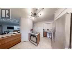 3pc Bathroom - 24 Hahn Crescent, Kindersley, SK S0L1S1 Photo 10