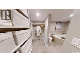 24 Hahn Crescent, Kindersley, SK S0L1S1 Photo 32