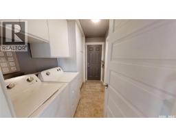 Storage - 24 Hahn Crescent, Kindersley, SK S0L1S1 Photo 16