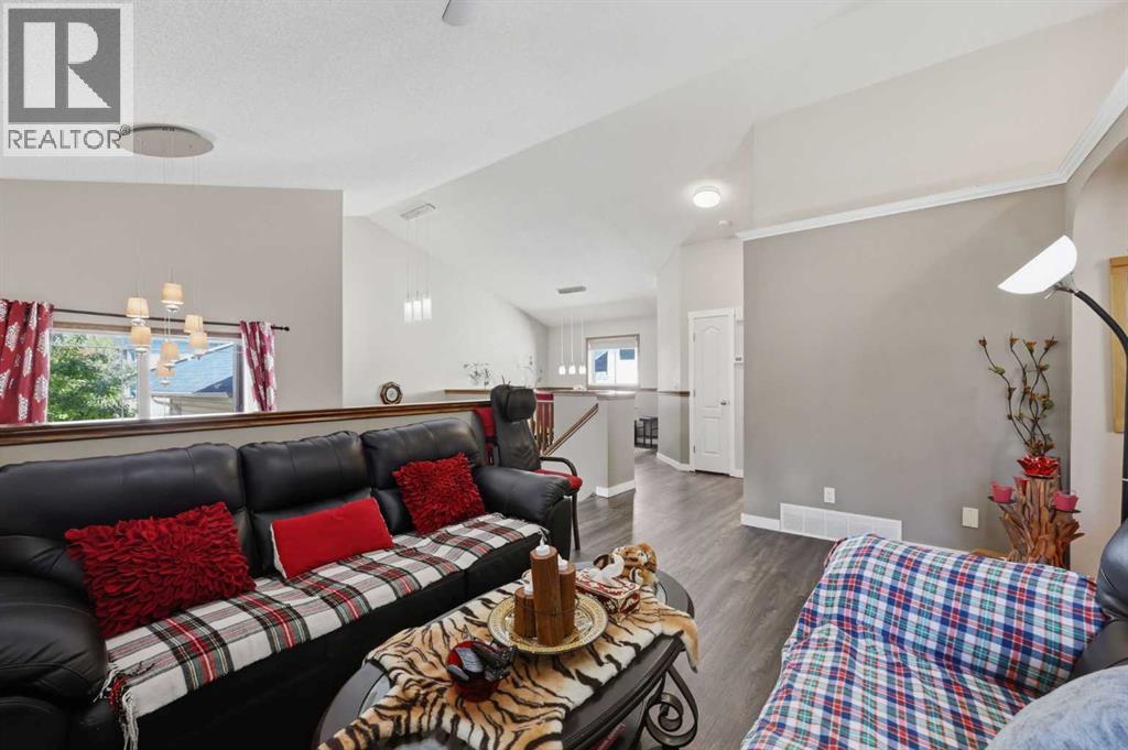 7 Chaparral Road SE - 5