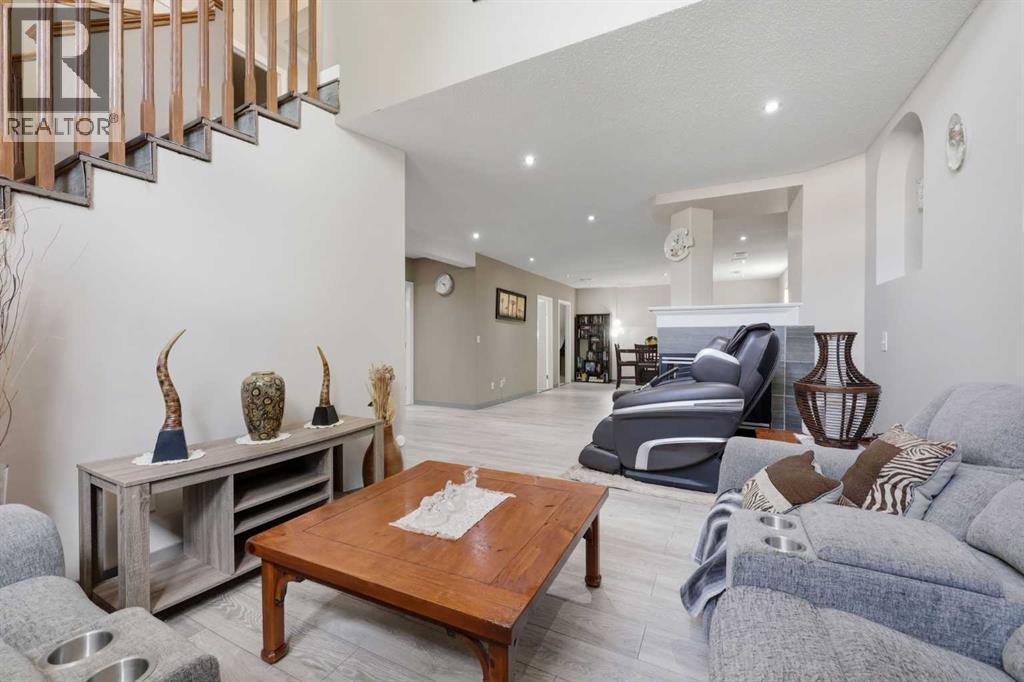 7 Chaparral Road SE - 30