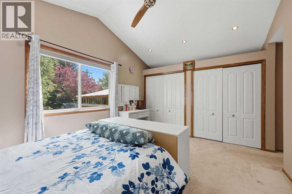 7 Chaparral Road SE - 26