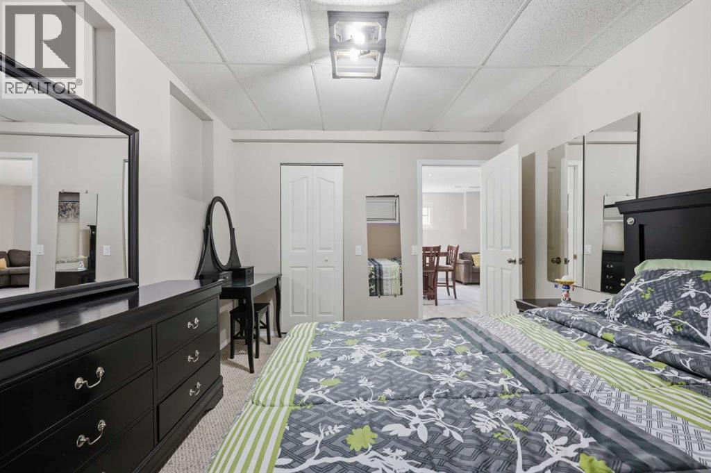 7 Chaparral Road SE - 34