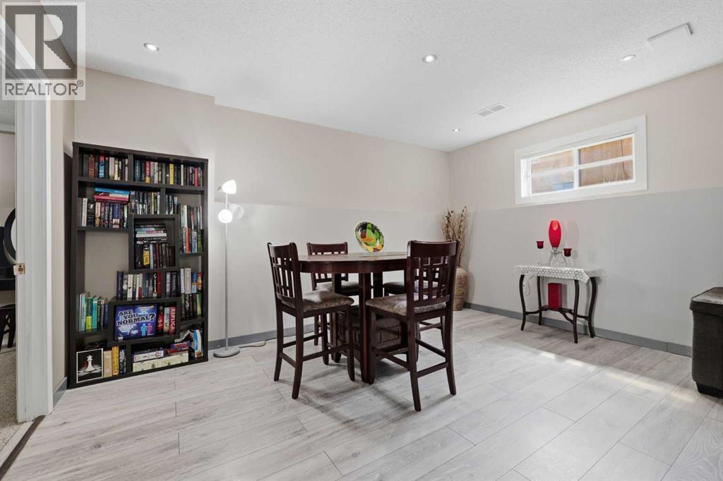 7 Chaparral Road SE - 29