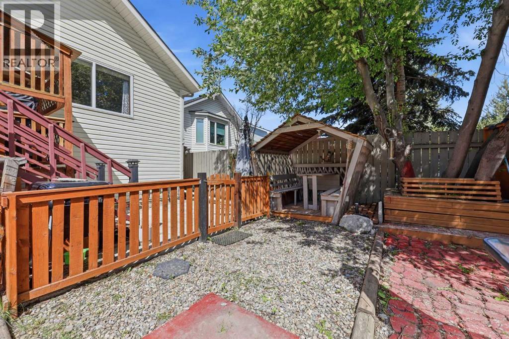 7 Chaparral Road SE - 45
