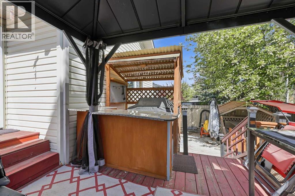 7 Chaparral Road SE - 43