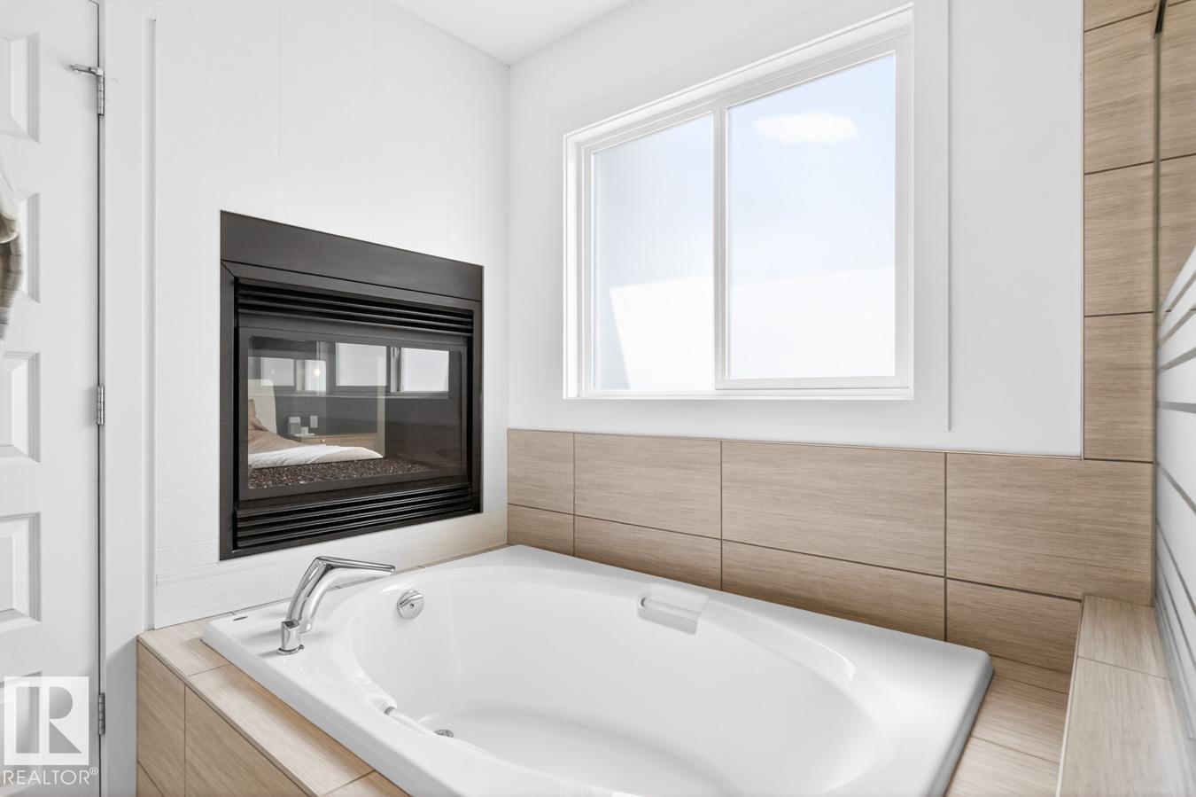 7583 ELLESMERE WY - 26