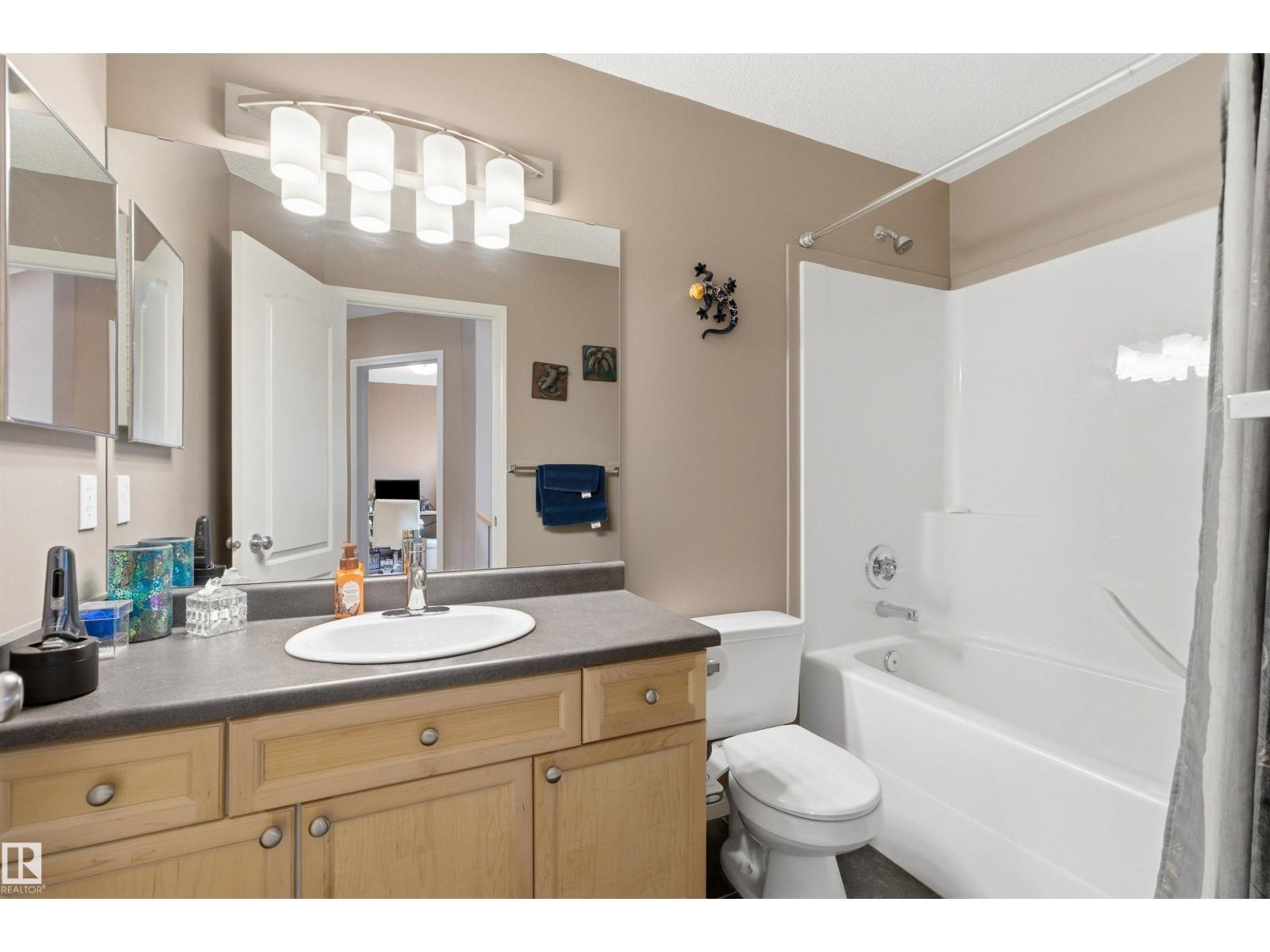 7307 SINGER WY NW - 33