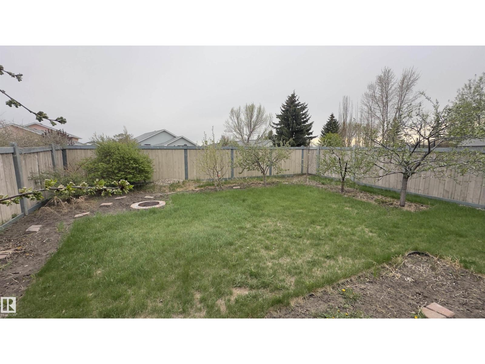 4811 152 AV NW - 38