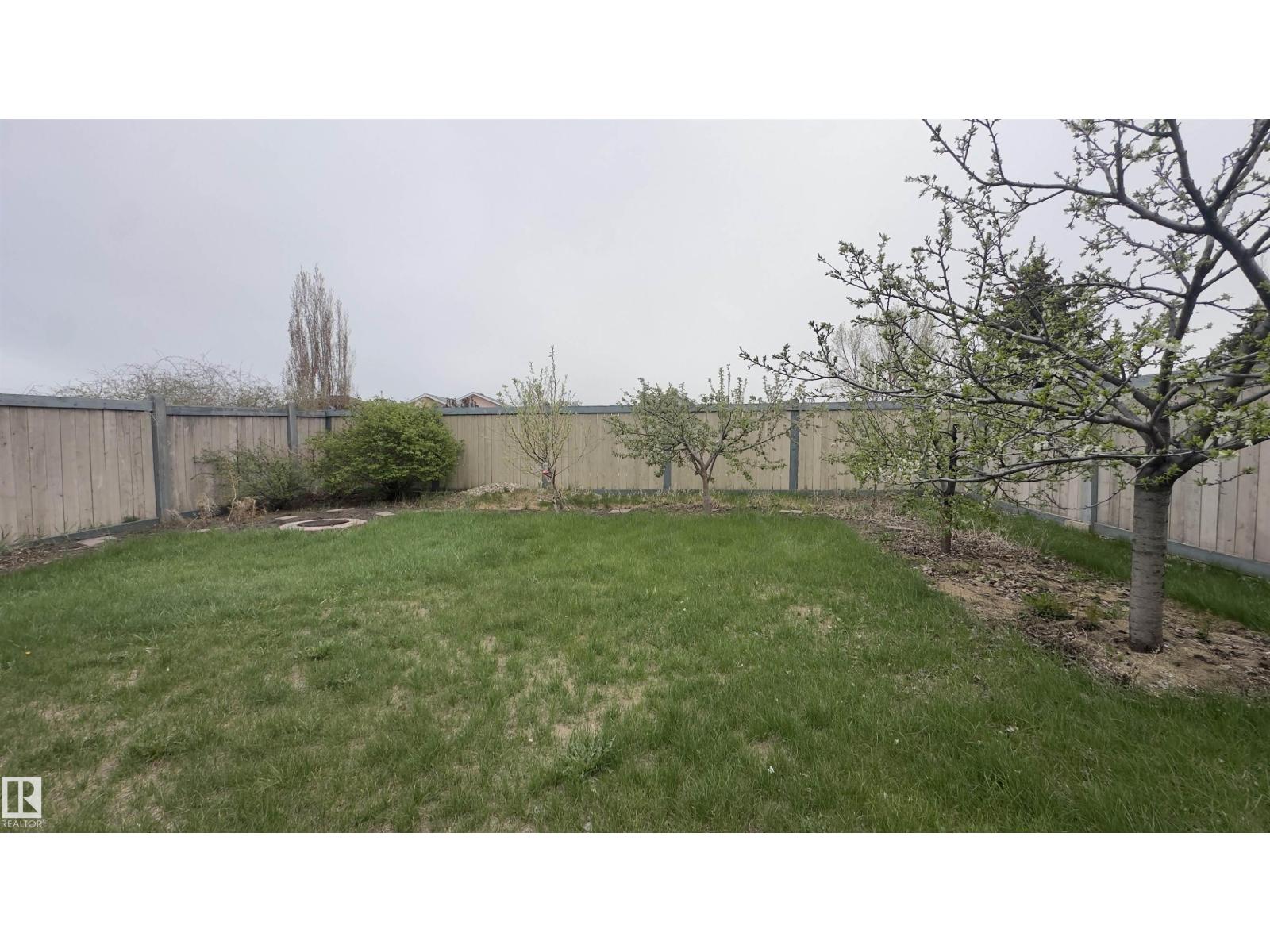 4811 152 AV NW - 39