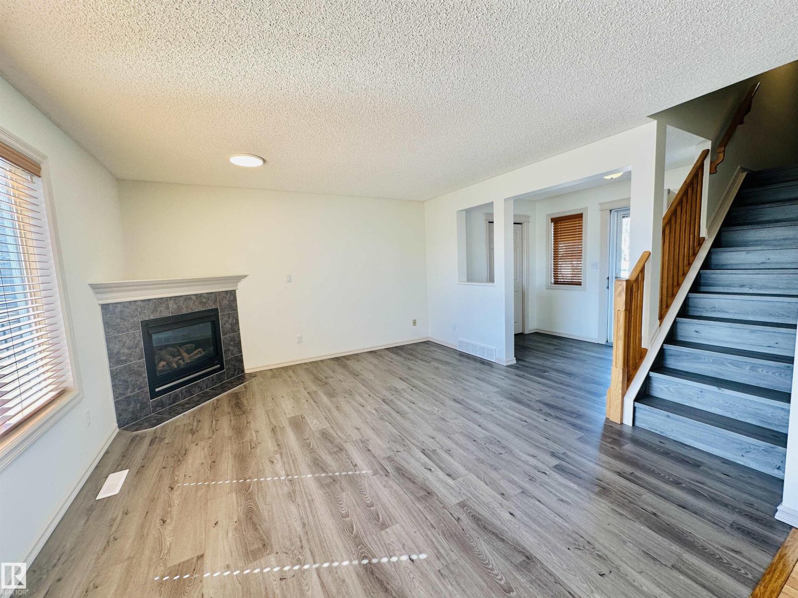 4811 152 AV NW - 7