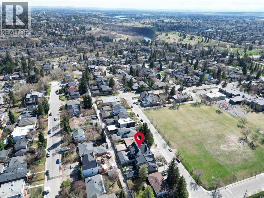 3614 10 Street SW - 47