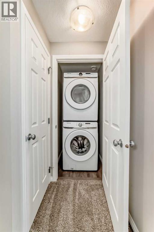 35 Lucas Terrace NW - 36
