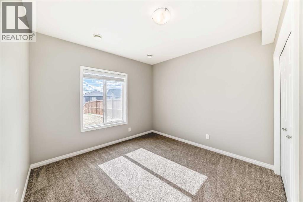 35 Lucas Terrace NW - 31