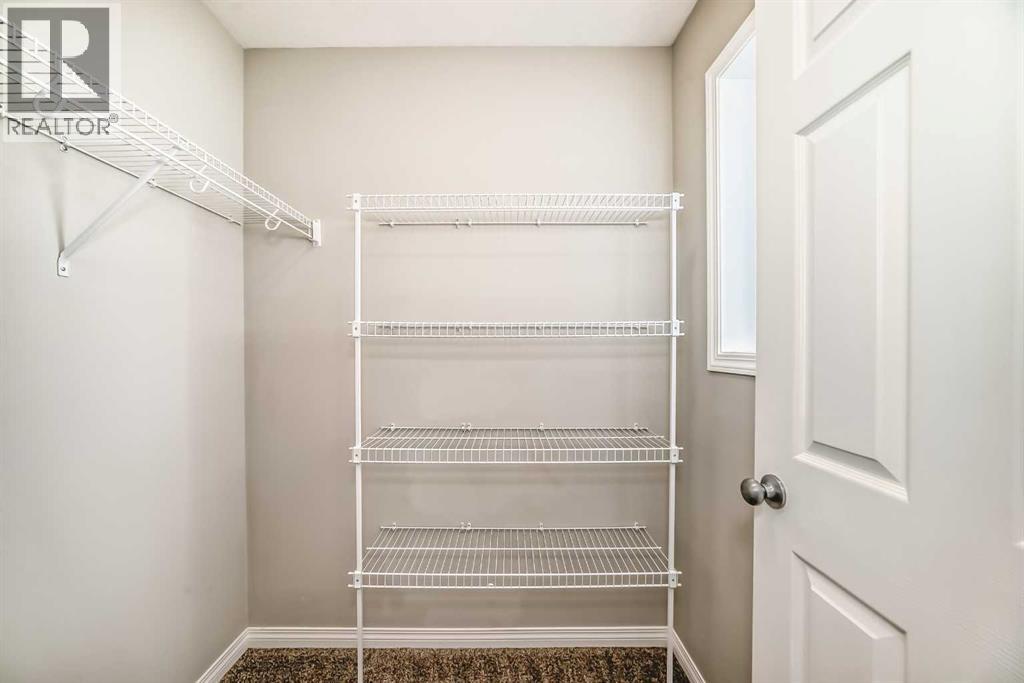 35 Lucas Terrace NW - 23