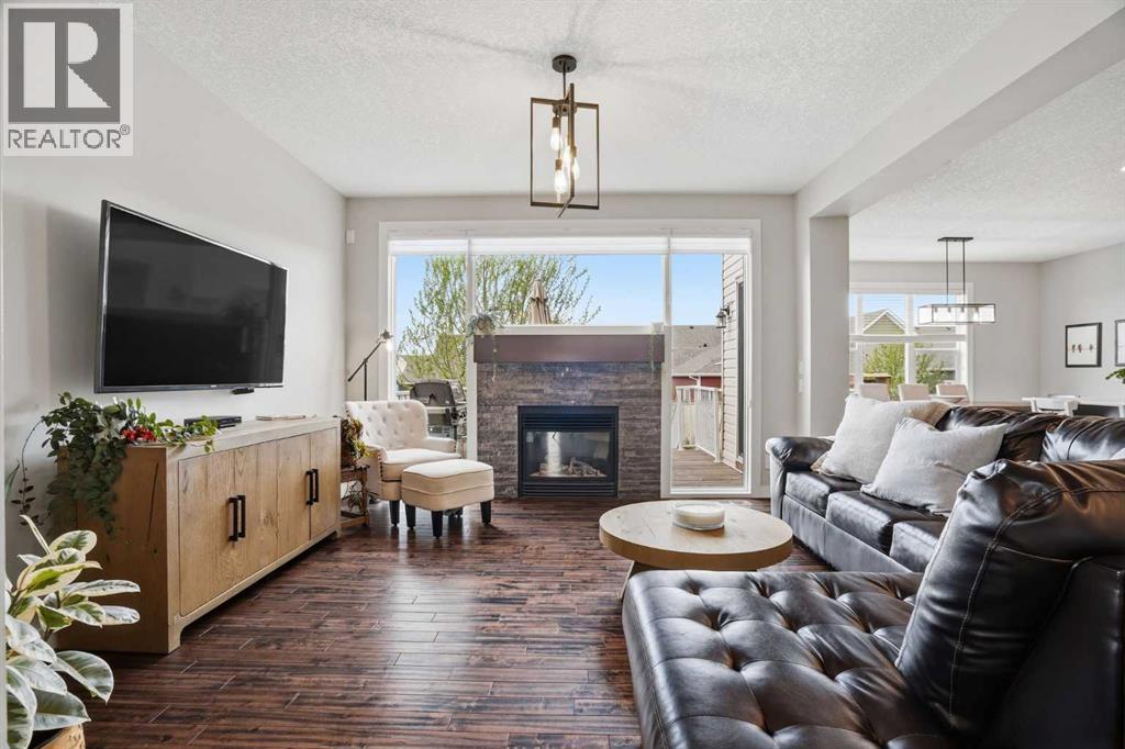 96 Drake Landing Heights - 8