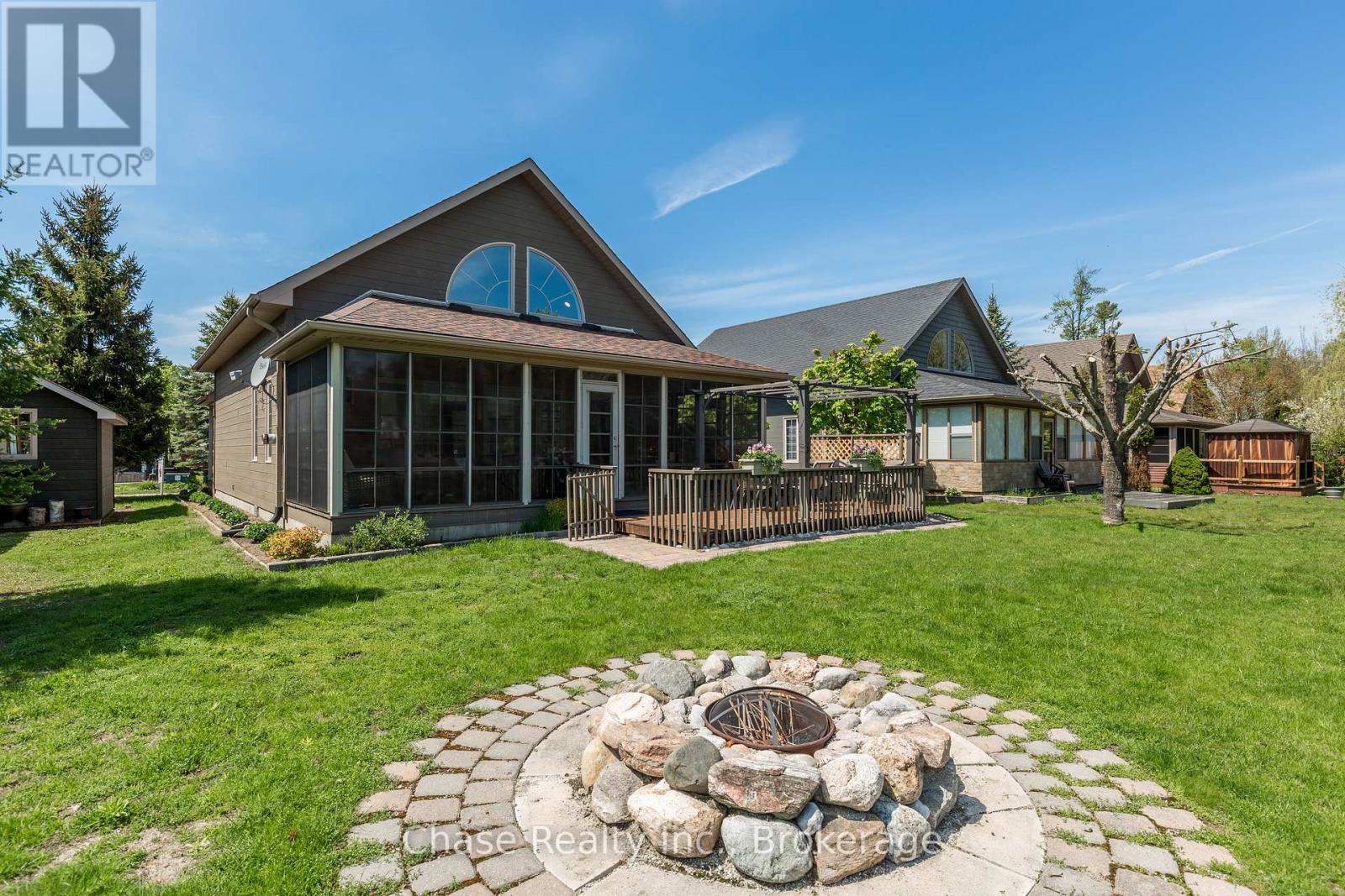 47 MADAWASKA TRAIL - 24