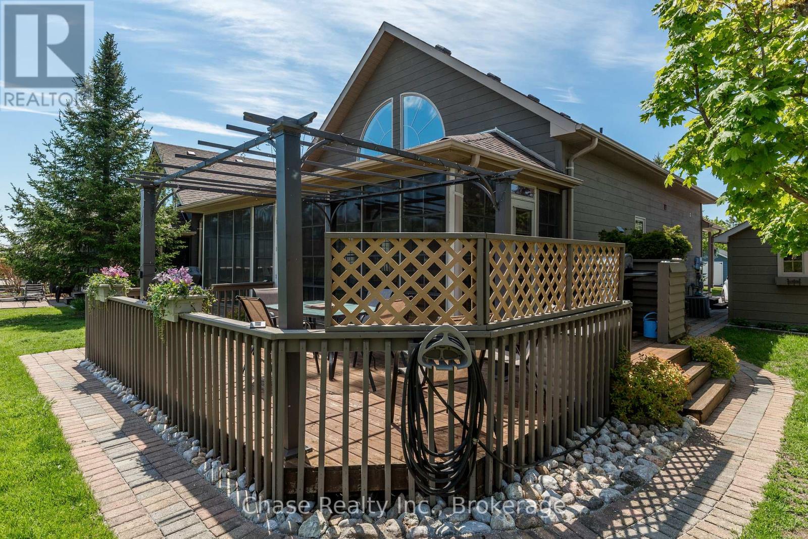 47 MADAWASKA TRAIL - 26