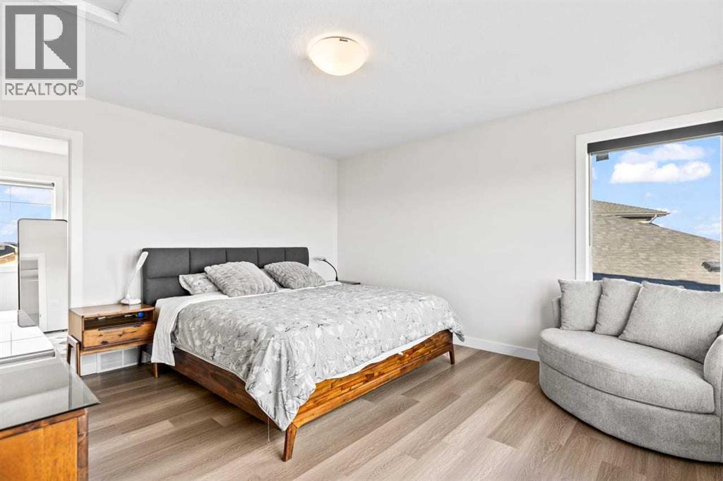 68 Walcrest View SE - 33