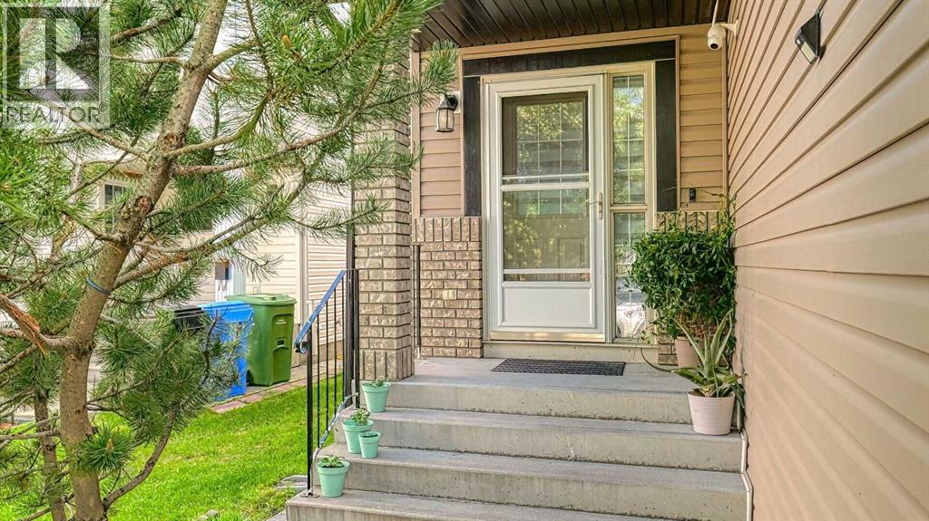 54 Saddlecreek Crescent NE - 2