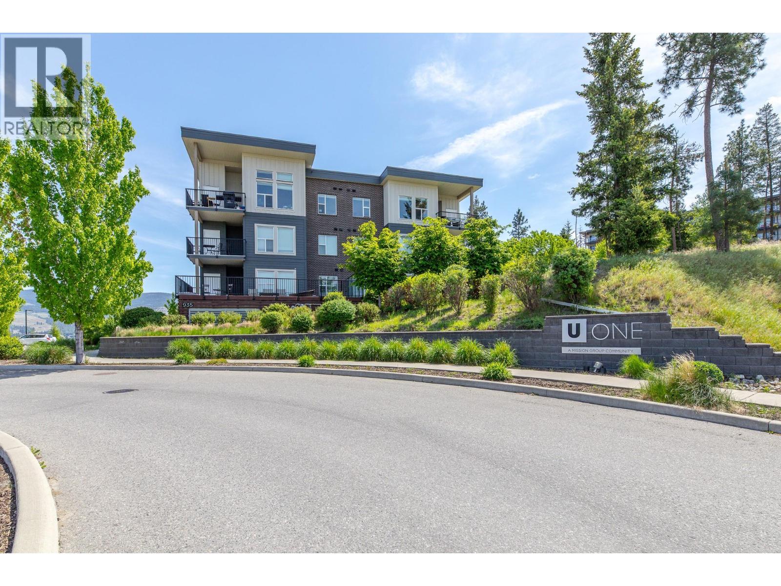 109 935 academy Way, Kelowna