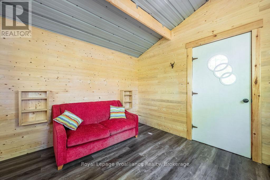 1633 BREWER ROAD - 15