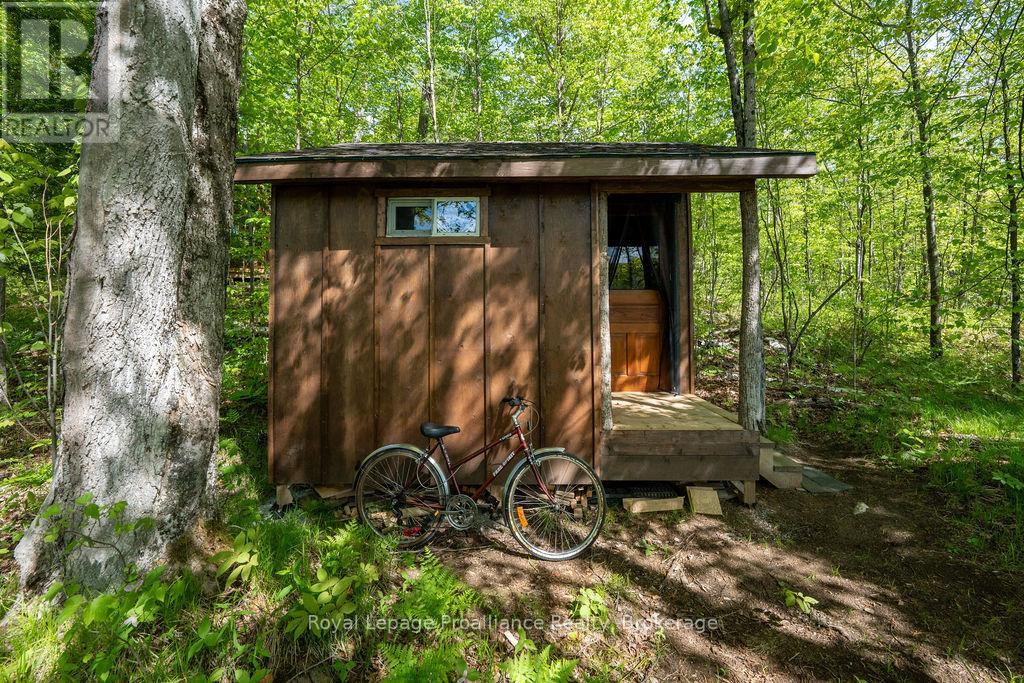 1633 BREWER ROAD - 20