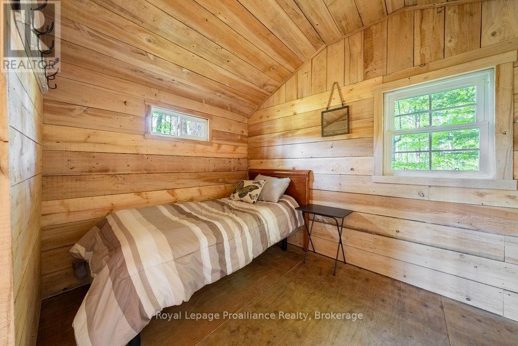 1633 BREWER ROAD - 24