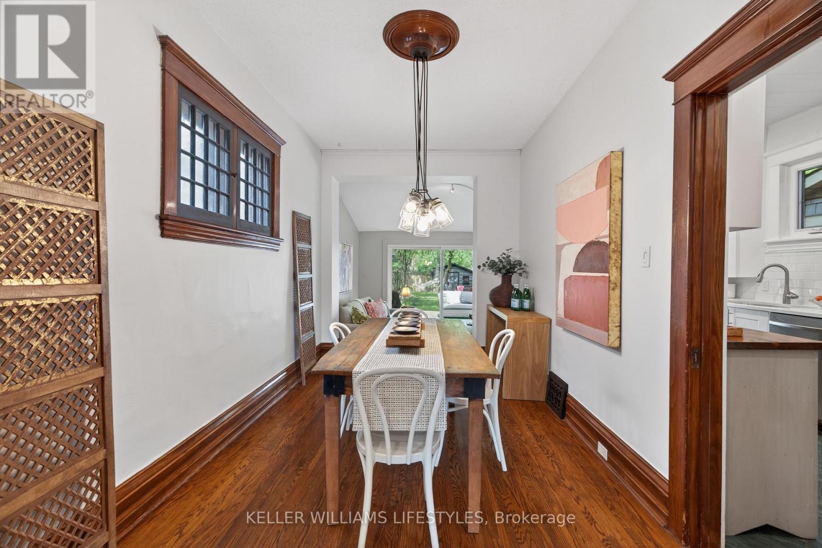 882 1/2 WILLIAM STREET - 9