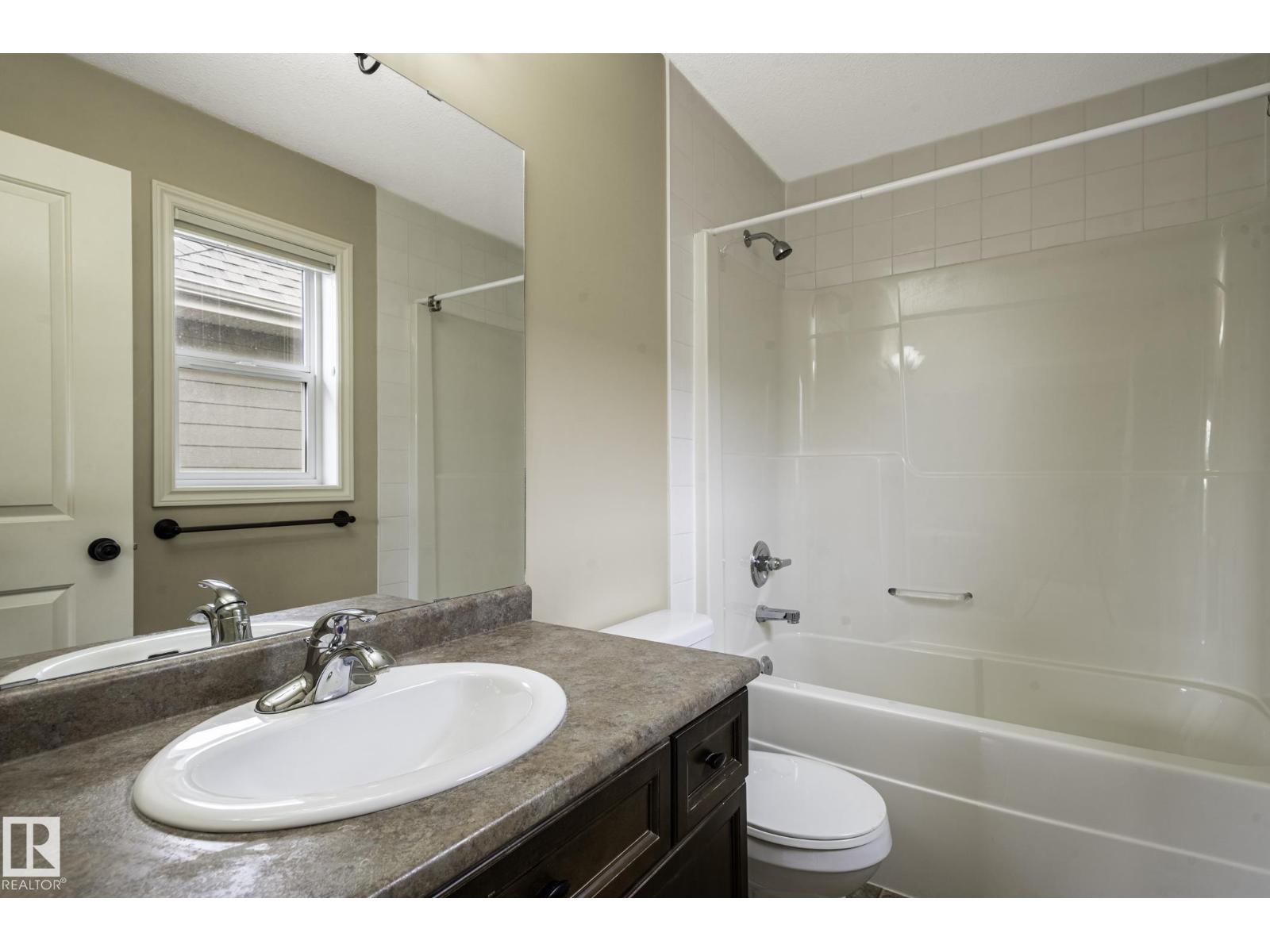 9811 103 AV — photo 17
