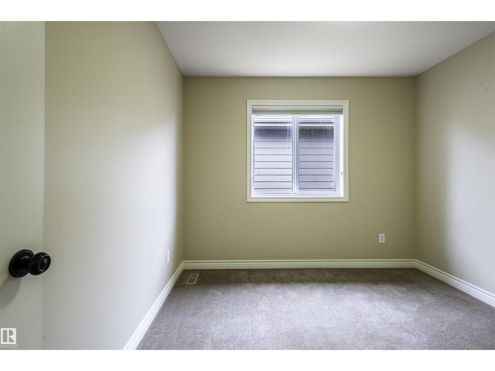 9811 103 AV — photo 18