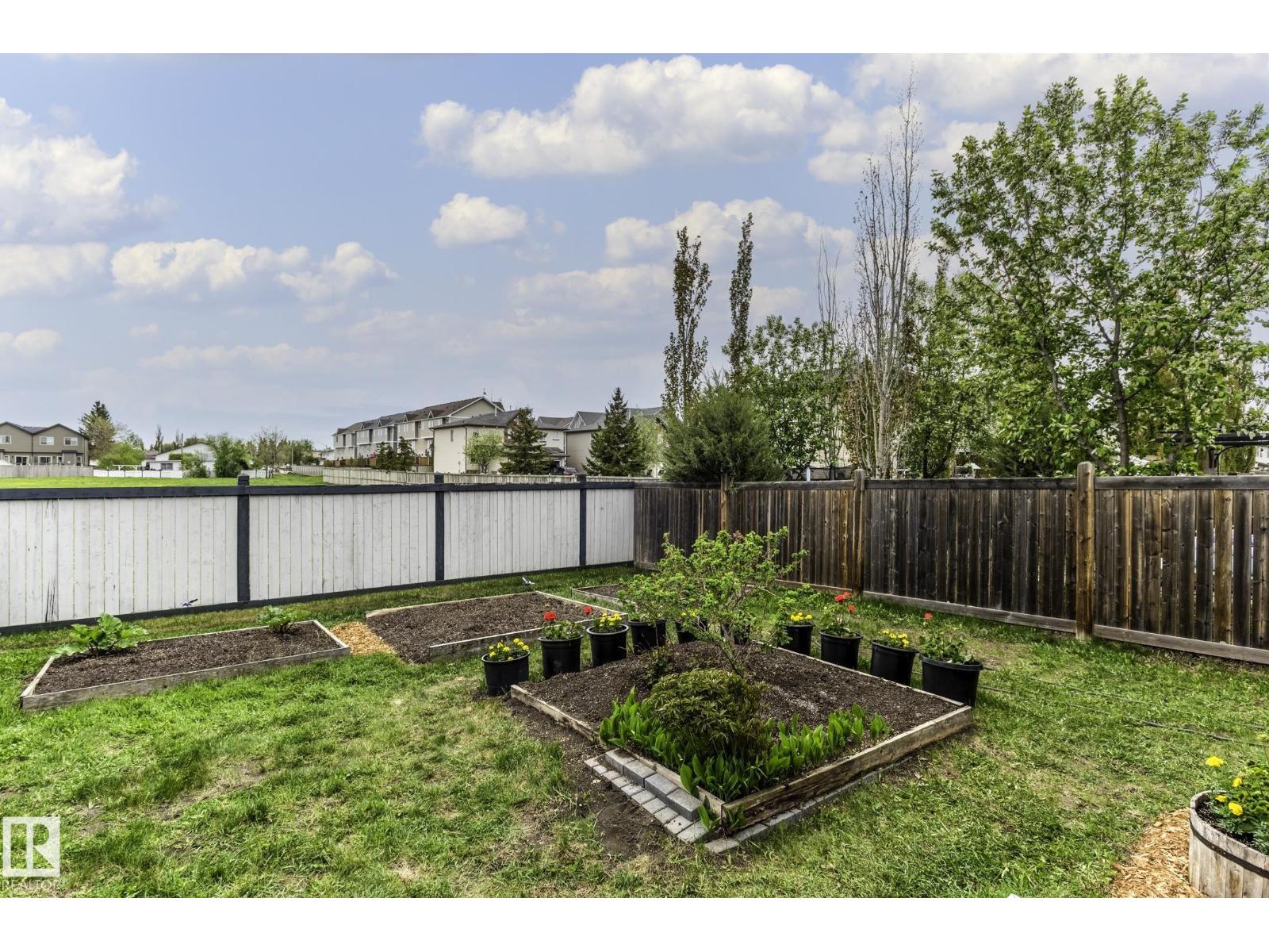 9811 103 AV — photo 24