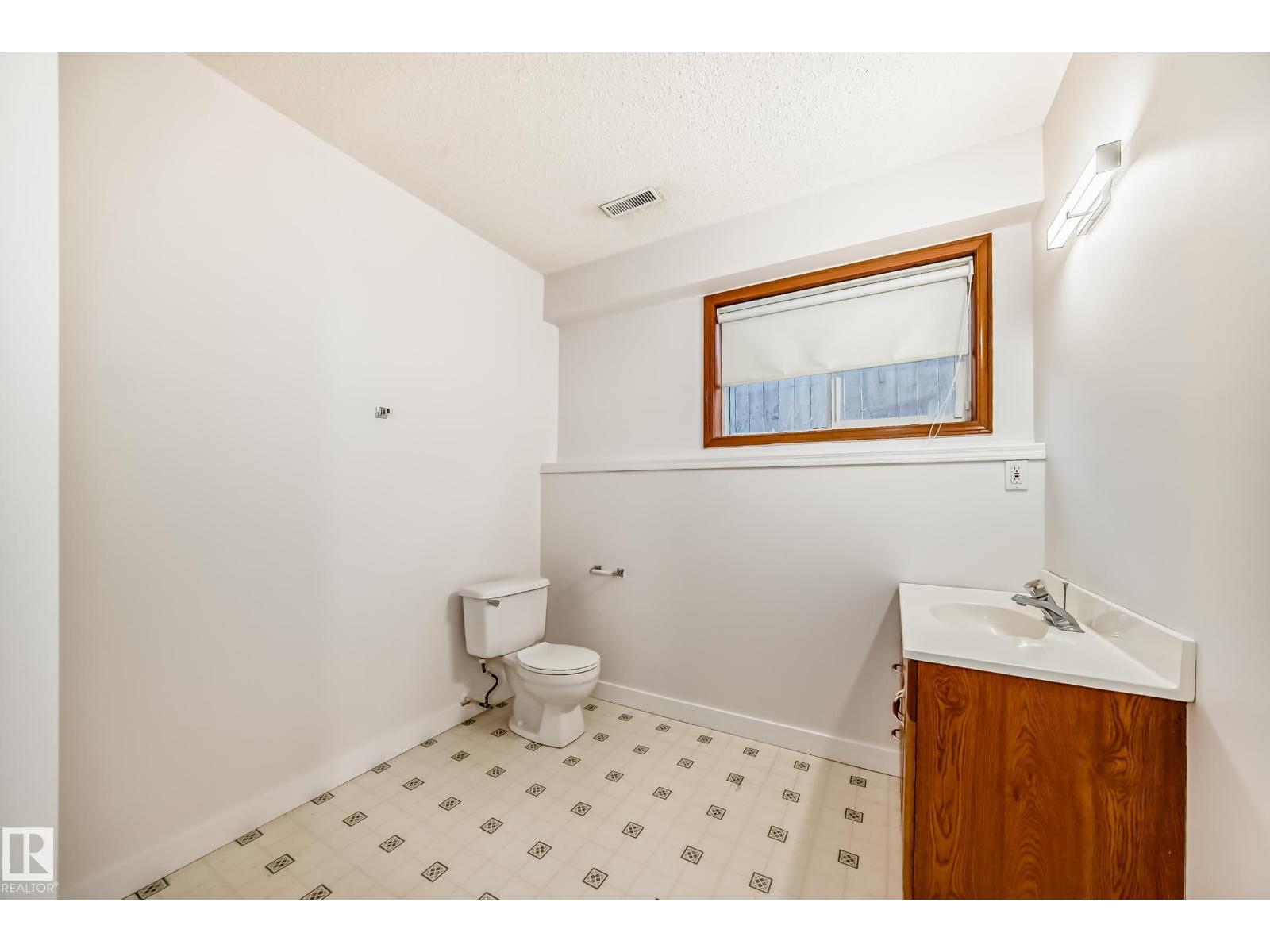14063 128 ST NW - 25