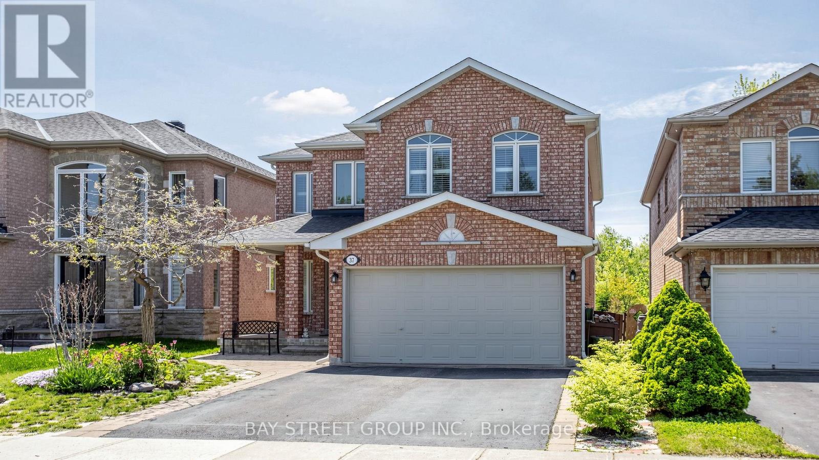 37 BAYSWATER AVENUE - 2
