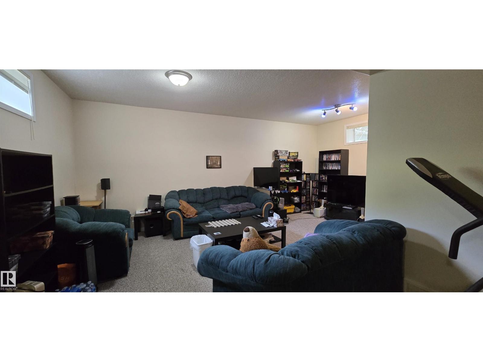 11911 231 ST NW - 31