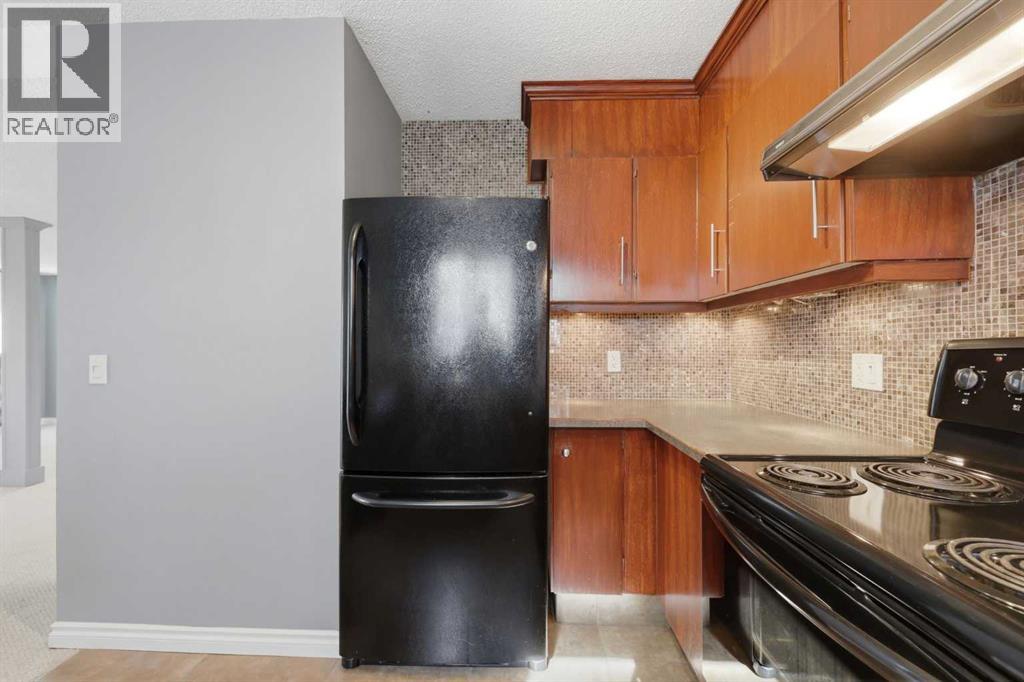 #63 3015 51 Street SW - 8