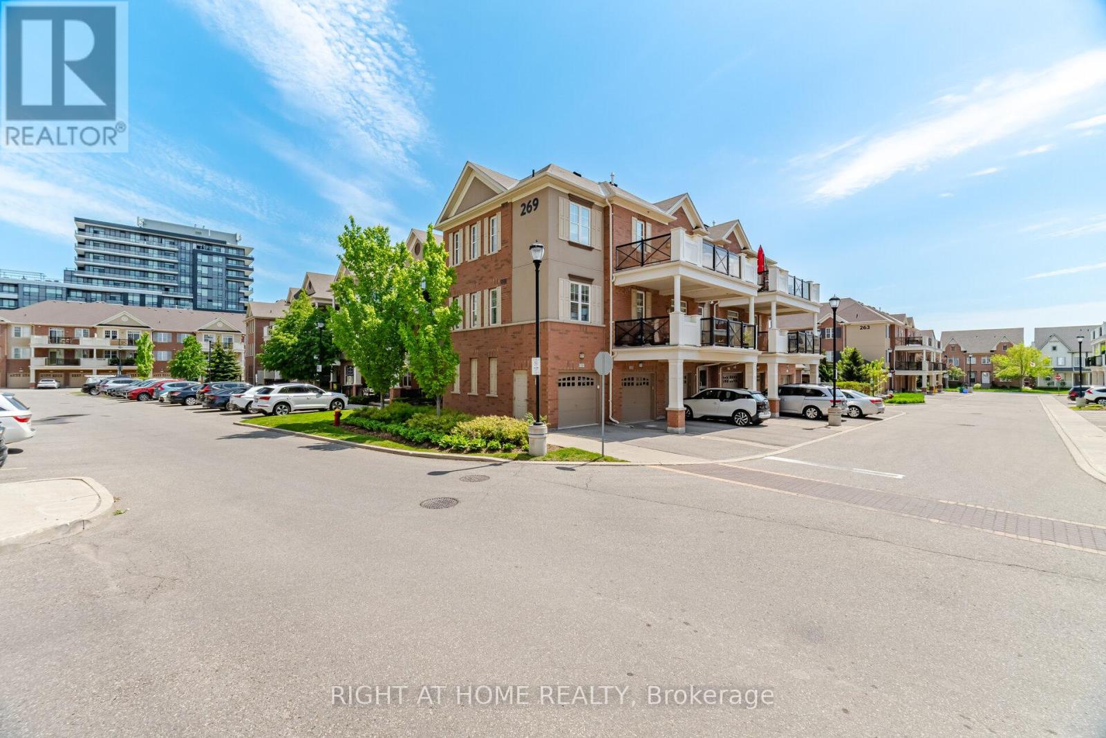 #311 269 GEORGIAN DRIVE - 34