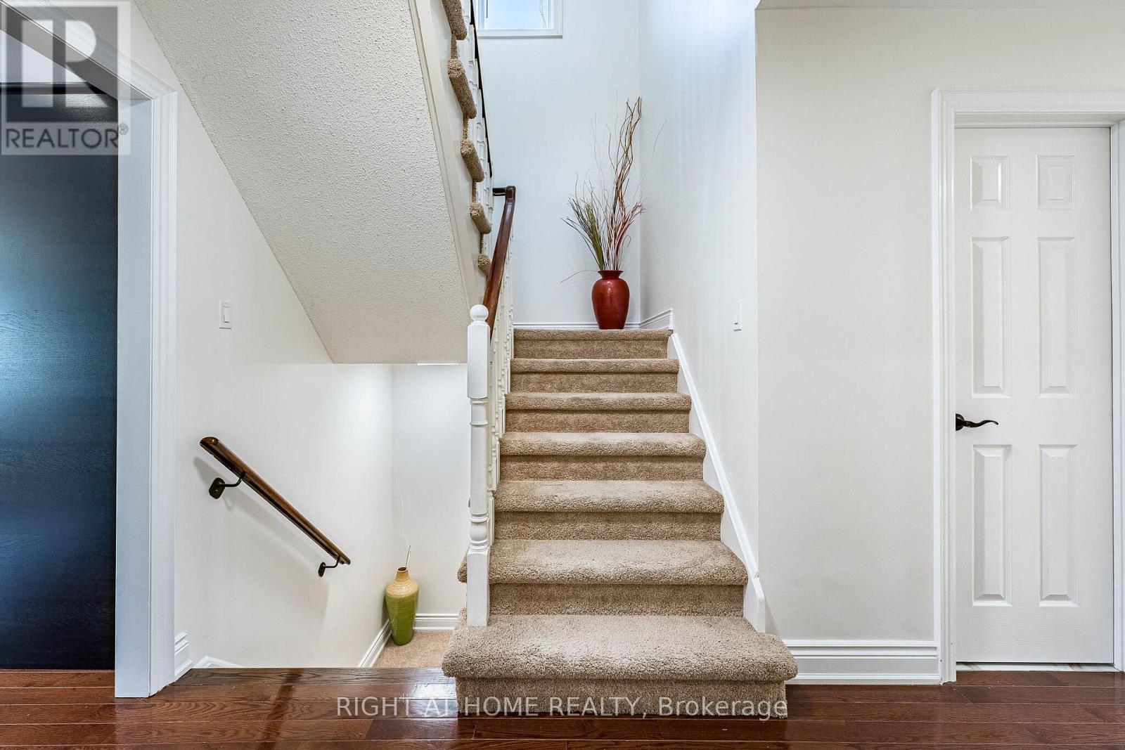 3928 HAZELRIDGE ROAD - 23