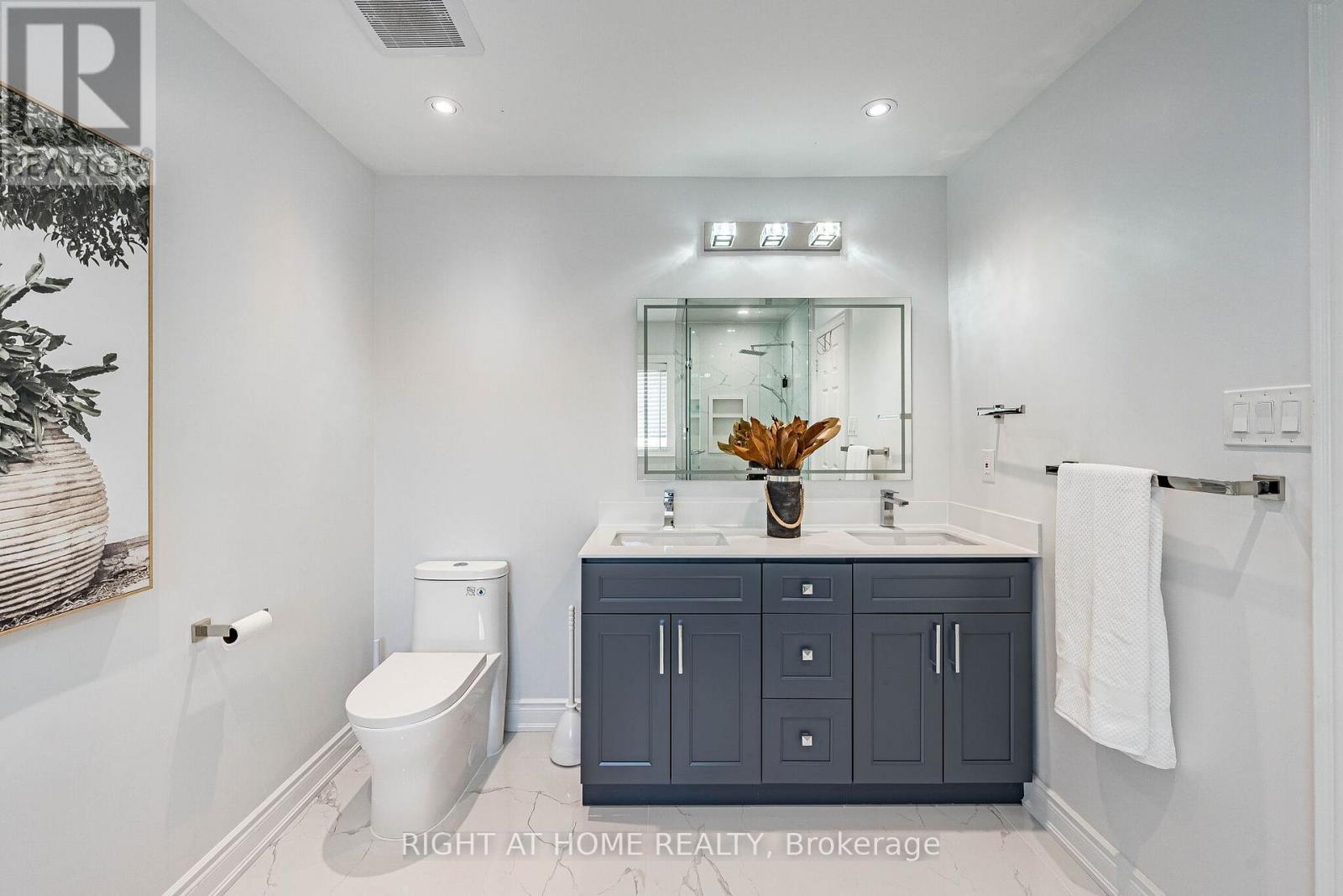 3928 HAZELRIDGE ROAD - 31
