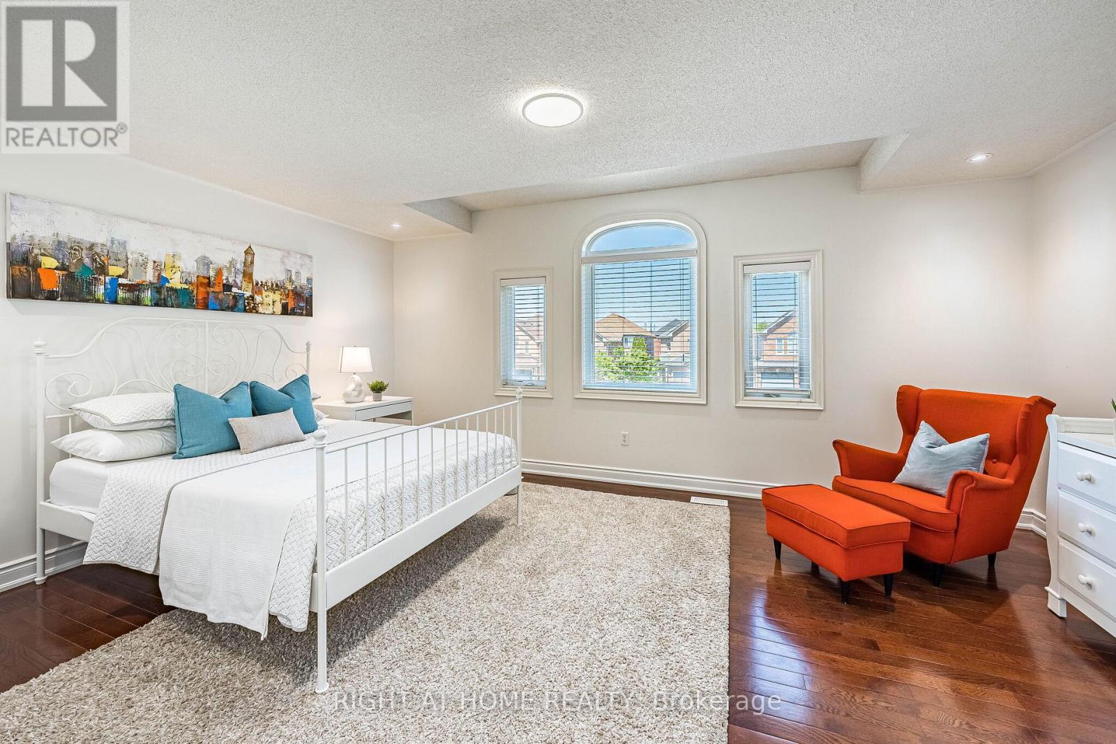 3928 HAZELRIDGE ROAD - 33