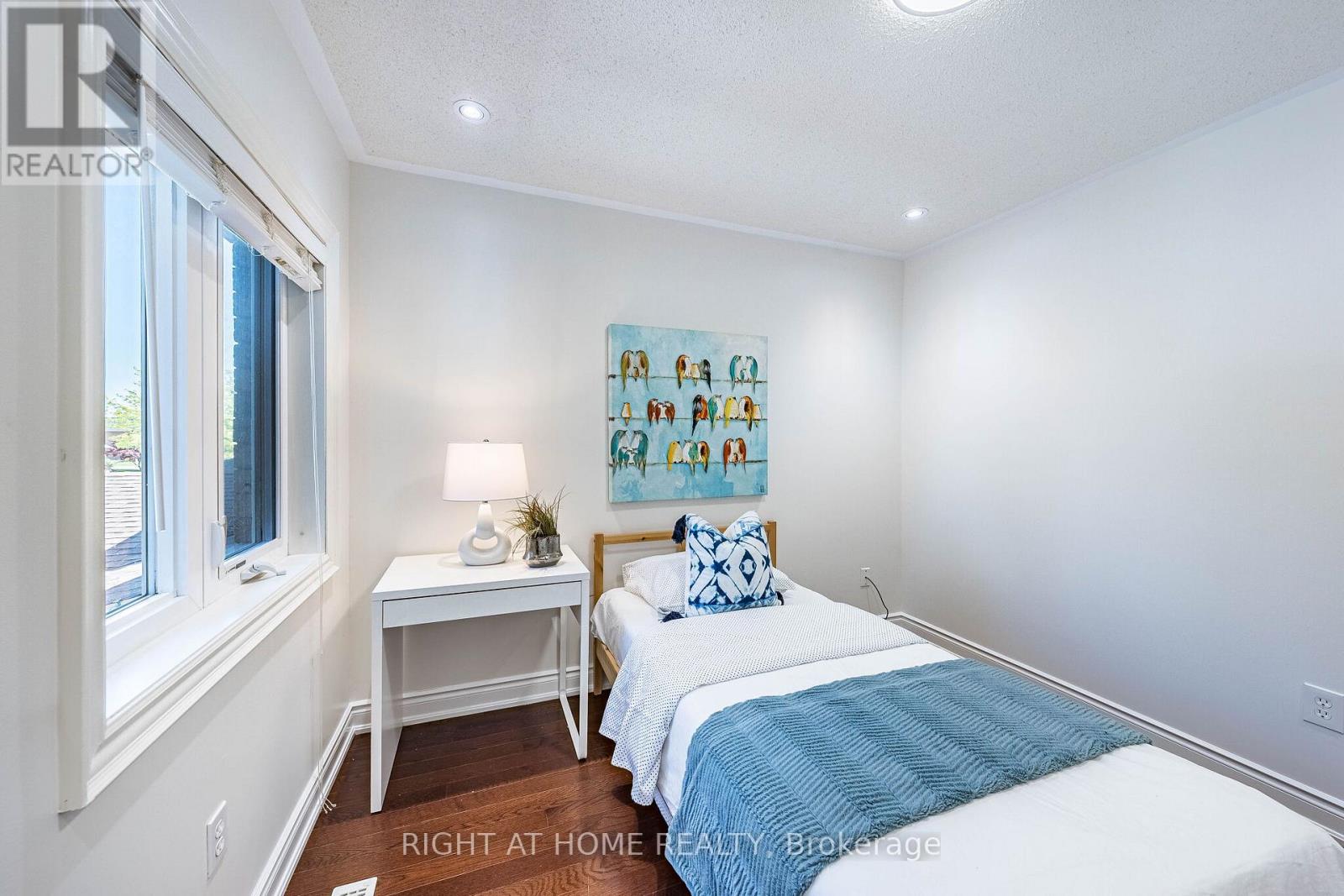 3928 HAZELRIDGE ROAD - 36