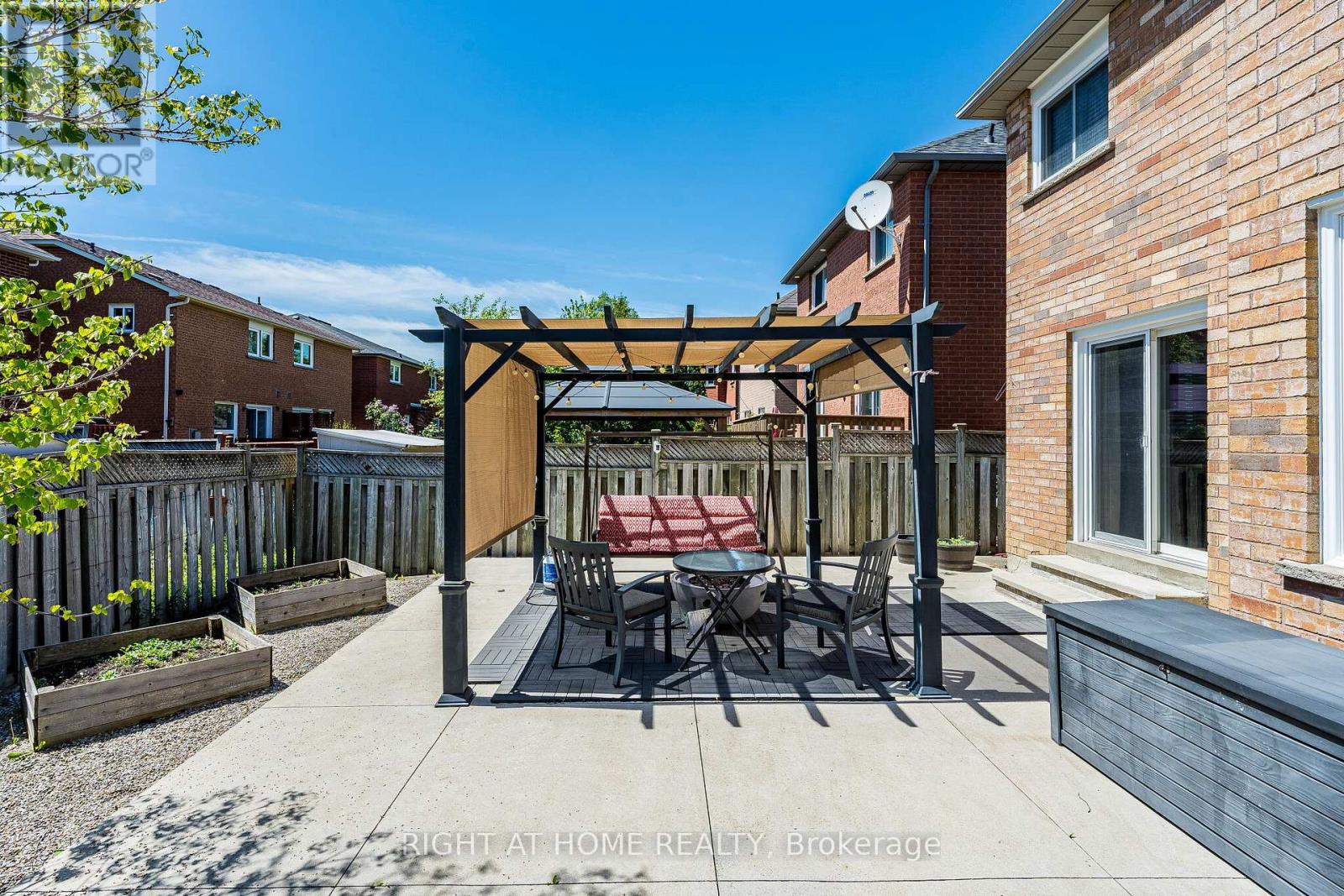 3928 HAZELRIDGE ROAD - 48