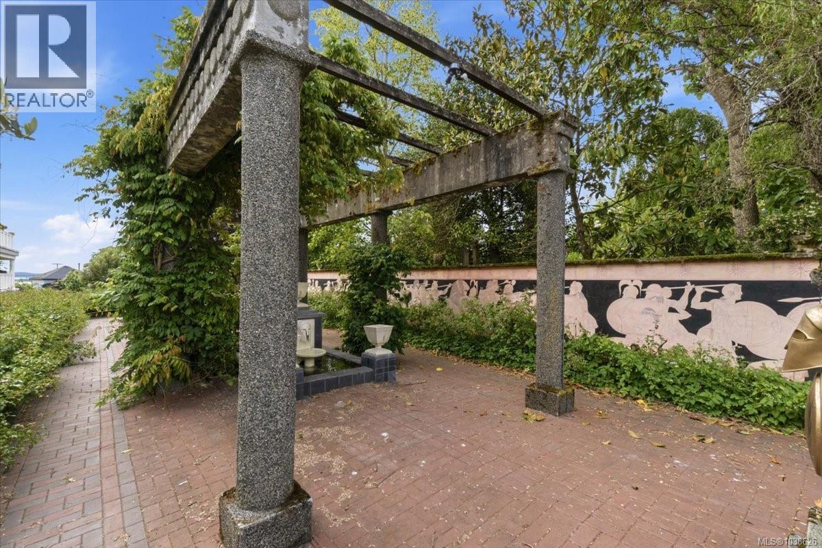 #103 645 Selby St - 13