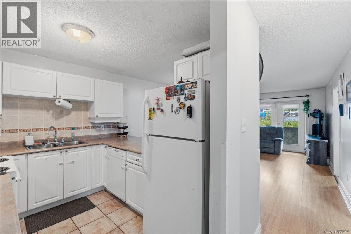#103 645 Selby St - 17