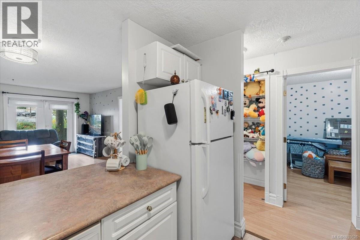 #103 645 Selby St - 18