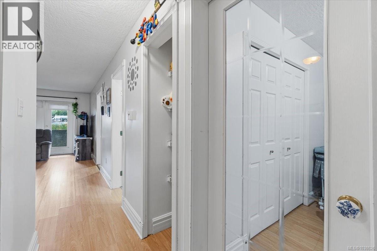 #103 645 Selby St - 19