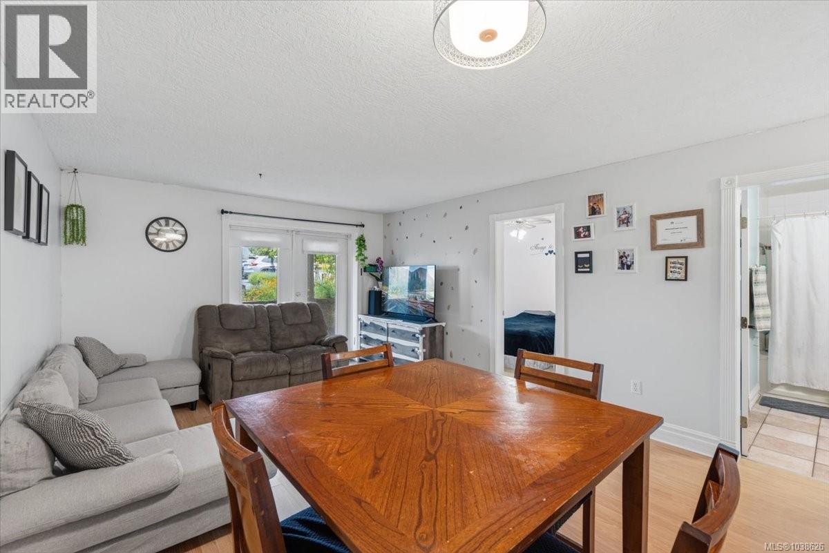 #103 645 Selby St - 23