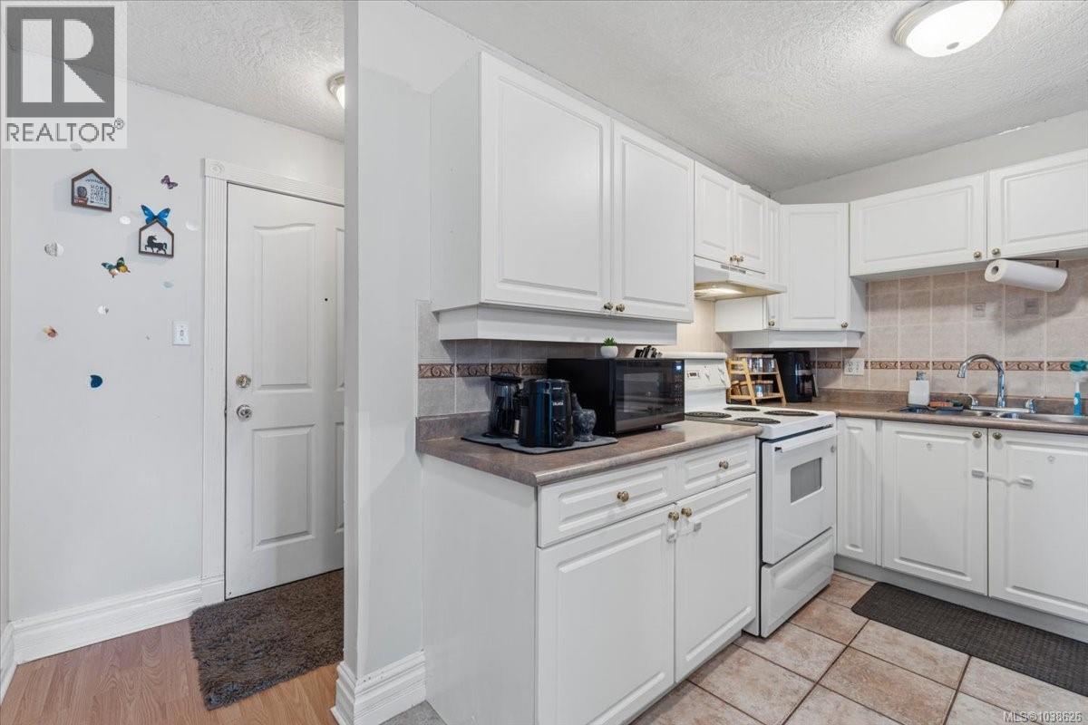 #103 645 Selby St - Image 3