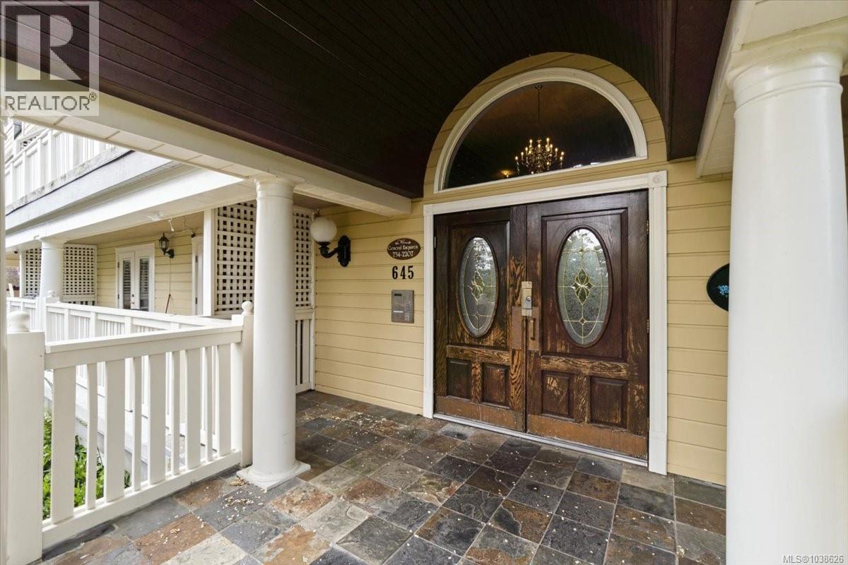 #103 645 Selby St - 40